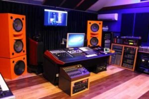 investing-in-talent:-the-urgent-need-for-more-record-labels-in-ghana