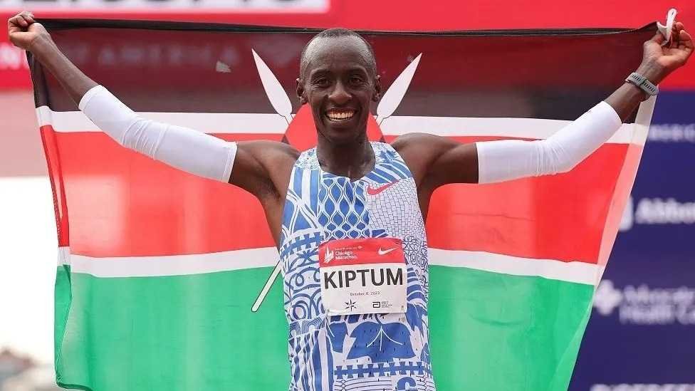 marathon-record-holder-kelvin-kiptum-dies-in-car-accident