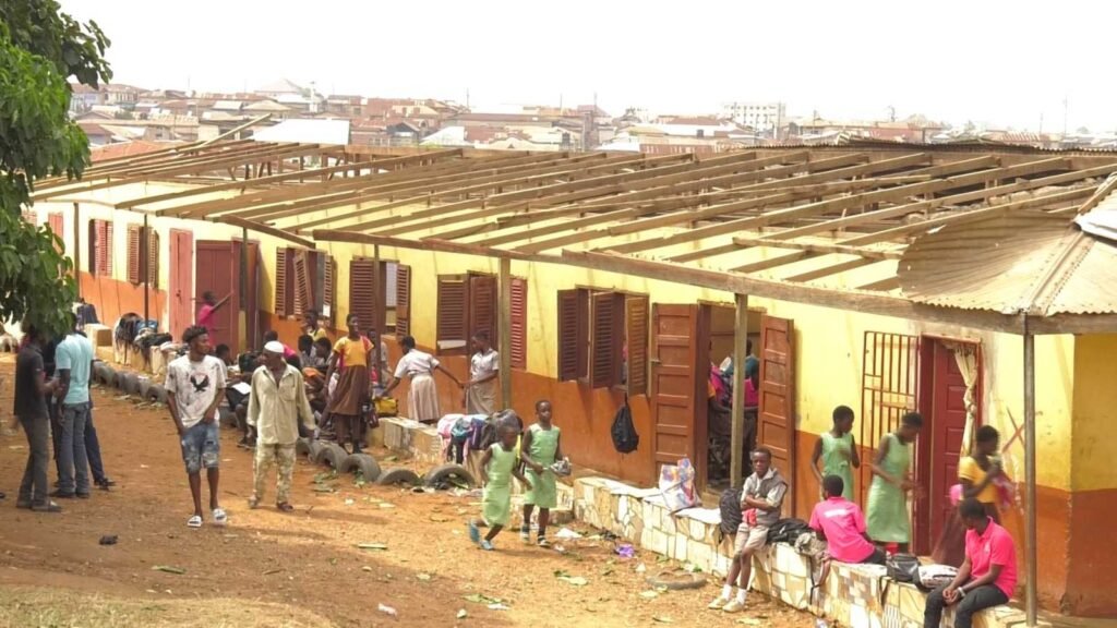 ashanti-region:-rainstorm-halts-academic-activities-in-ahwiaa-cluster-of-schools,-destroys-homes