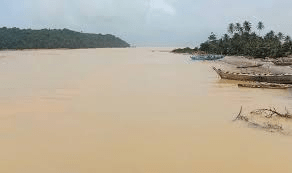 water-from-galamsey-contaminated-river-being-used-to-prepare-cassava-dough