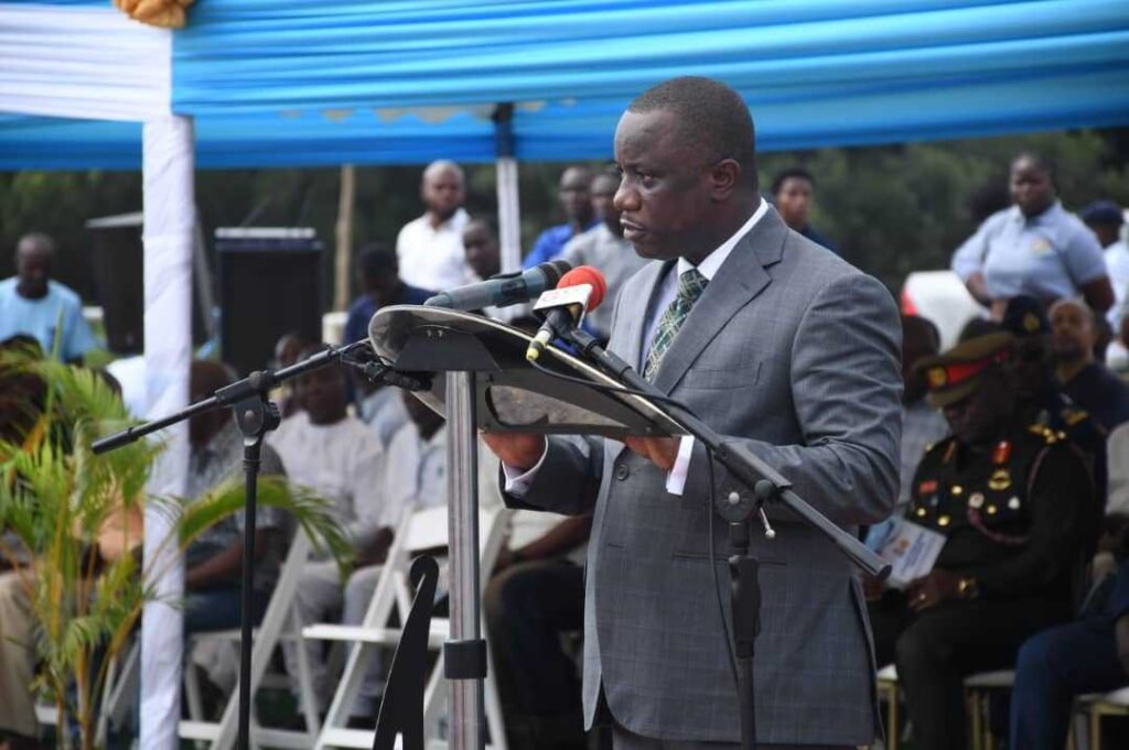 defence-minister-underscores-need-to-prioritize-counterterrorism