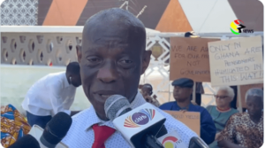 members-of-locked-up-investment-holders-forum-to-protest-march-27