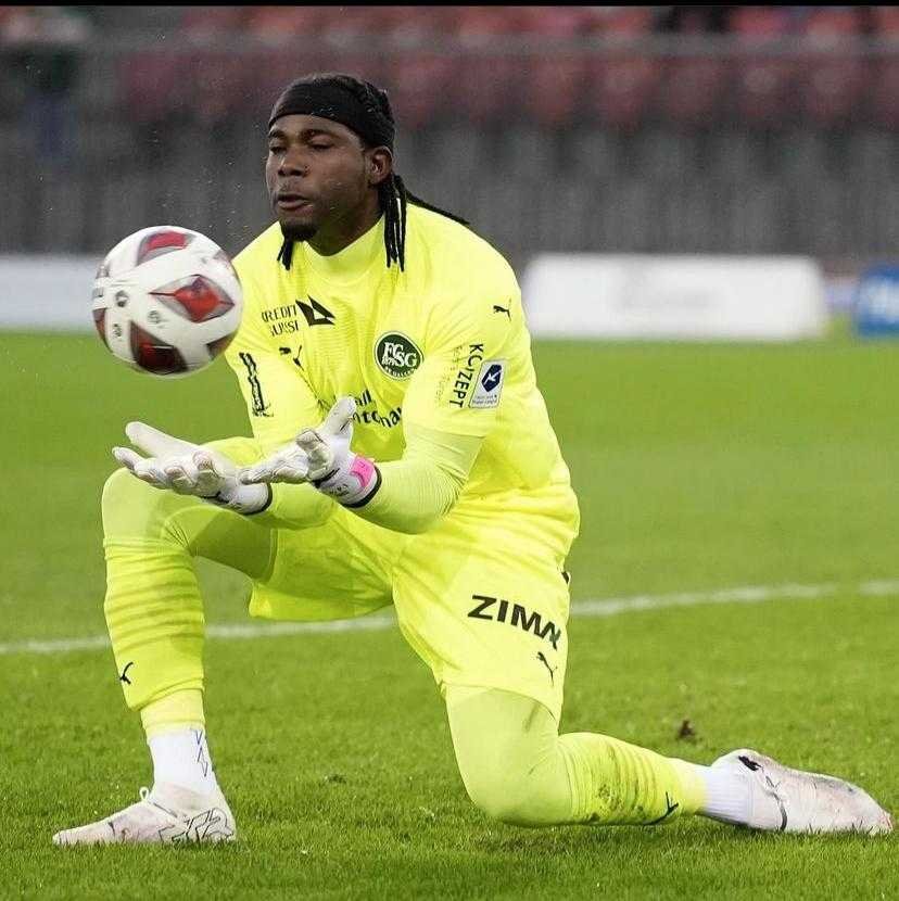 black-stars-goalkeeper-lawrence-ati-zigi-makes-150th-league-appearance-for-st.-gallen