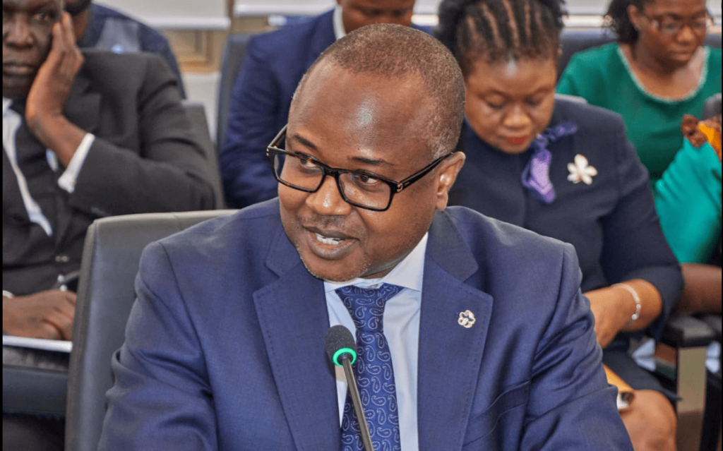 1st-dep-governor-assures-imf-team-of-commitment-to-stay-within-targets-to-sustain-gains