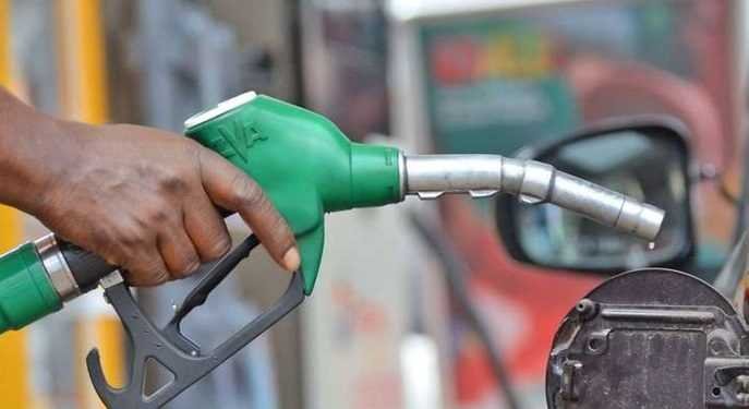 energy-expert-tells-govt-to-take-pragmatic-steps-to-tackle-rising-fuel-prices