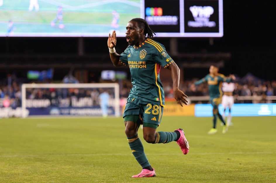 joseph-paintsil-suffers-racial-abuse-after-la-galaxy-defeat