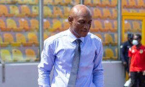 if-the-coach-is-the-problem,-i’ll-take-a-decision-on-him-–-otumfuo-tells-kotoko-players