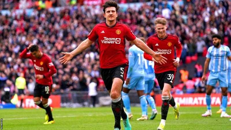 man-united-reach-fa-cup-final-despite-squandering-3-0-lead 
