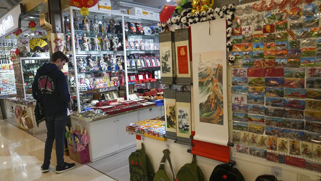 chinese-supermarket-shutdown-over-racism-concerns