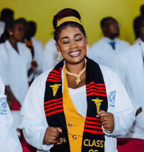 gospel-singer-philipa-baafi-earns-first-class-after-returning-to-school-after-age-40
