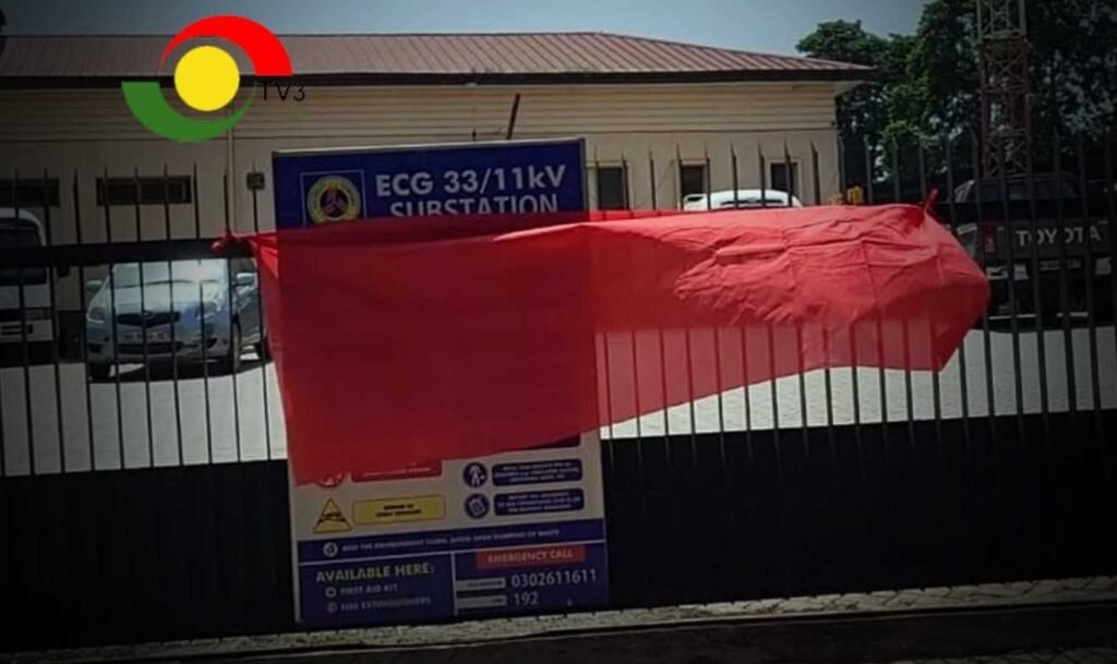 ecg-offices-hoist-red-flags-to-protest-arrest-of-its-ashanti-regional-manager