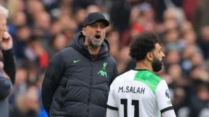salah-was-‘out-of-order’-in-clash-with-klopp,-says-former-premier-league-striker