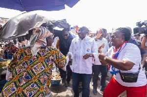 bawumia-embarks-on-campaign-tour-of-dome-kwabenya-constituency