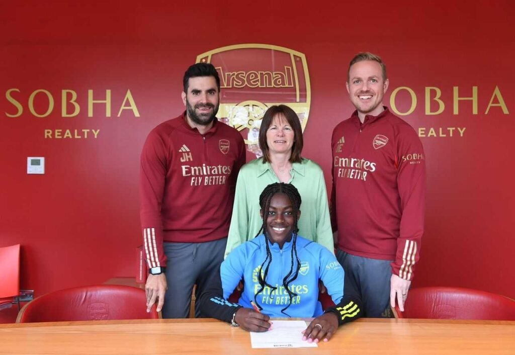 ghanaian-michelle-agyemang-signs-first-professional-contract-with-arsenal