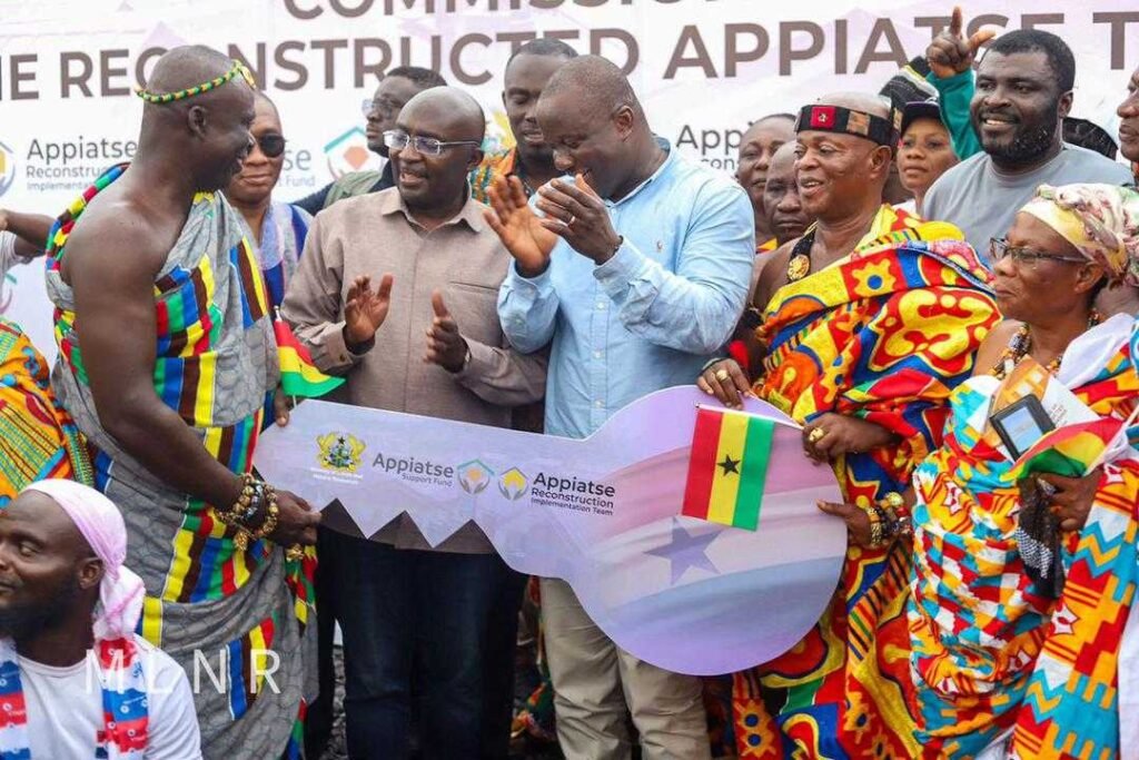 bawumia-commissions-124-housing-units-for-victims-of-appiatse-disaster