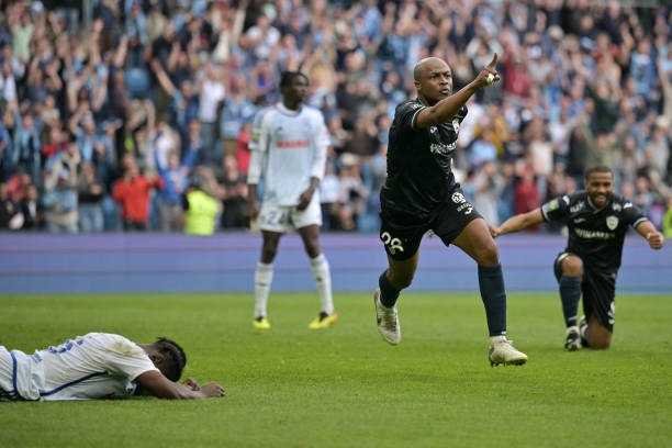 ghana-skipper-andre-ayew-continues-scoring-run-in-ligue-1
