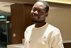 shatta-wale-can-easily-fill-o2-arena-with-the-right-promoters-–-arnold-asamoah-baidoo