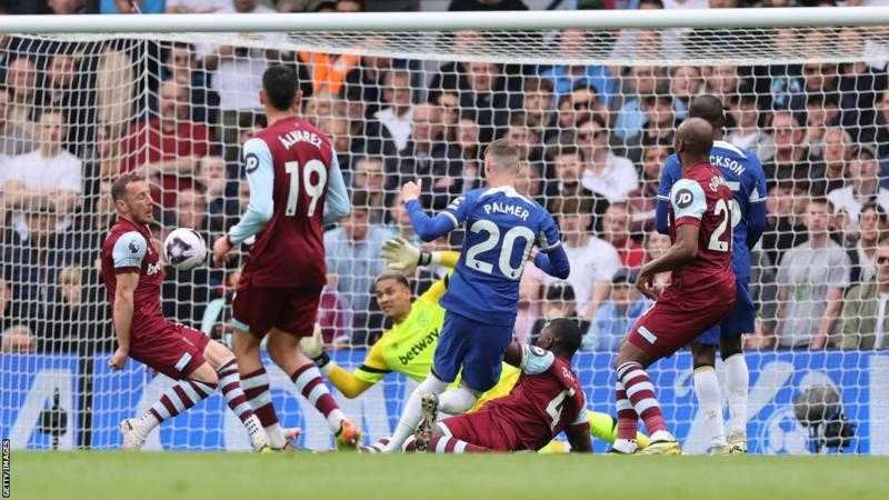 chelsea-trash-west-ham-5-0-to-boost-european-chances
