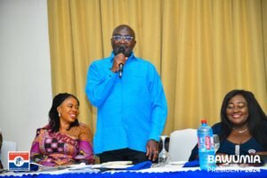 bawumia-meets-traders-and-importers-to-discuss-issues-affecting-them-and-the-way-forward