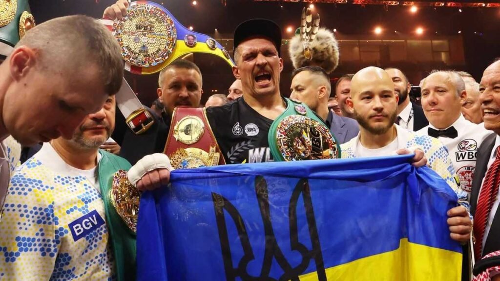 usyk-beats-fury-to-become-undisputed-champion