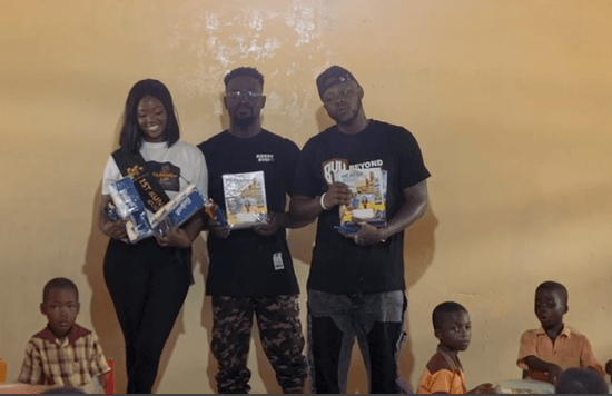 gmb’s-naa-ayeley,-medikal-and-kobby-kyei-collaborate-to-support-school-kids-with-stationery,-desks