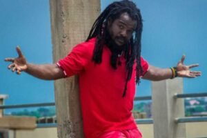 kofi-kinaata-deleted-my-verse-on-‘effiakuma-love’-without-my-consent-–-ras-kuuku