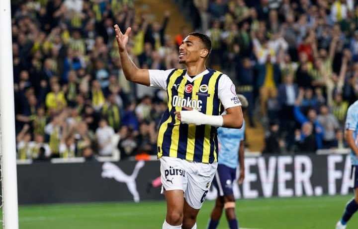 alexander-djiku-to-play-under-jose-mourinho