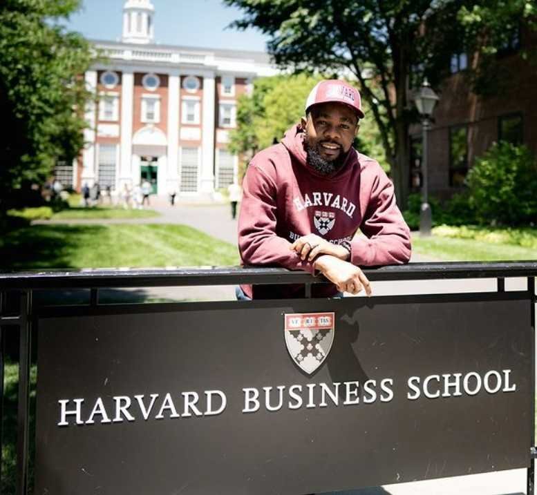 patoranking-graduates-from-harvard-business-school