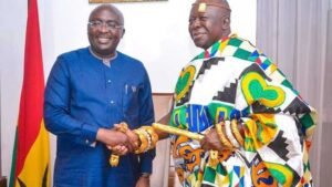 i-know-you-can-do-the-job-if-ghanaians-vote-for-you-–-otumfuo-tells-bawumia
