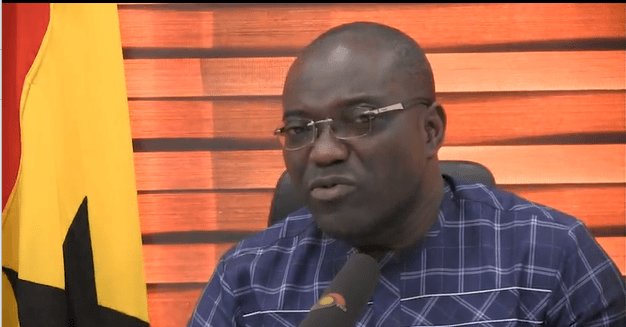 local-government-minister-directs-mmdces-to-demolish-all-cattle-ranches-located-on-streets