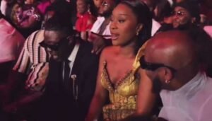 ‘i-won’t-abandon-efia-odo,-she’s-been-a-supportive-friend’-–-king-promise-slams-critics