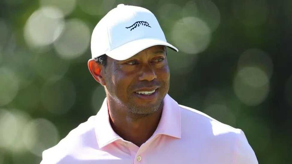 woods-gets-pga-tour-lifetime-achievement-exemption