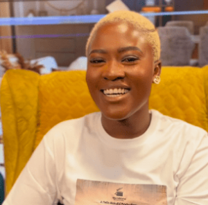 fella-makafui-replies-critiques-amid-her-separation-with-medikal