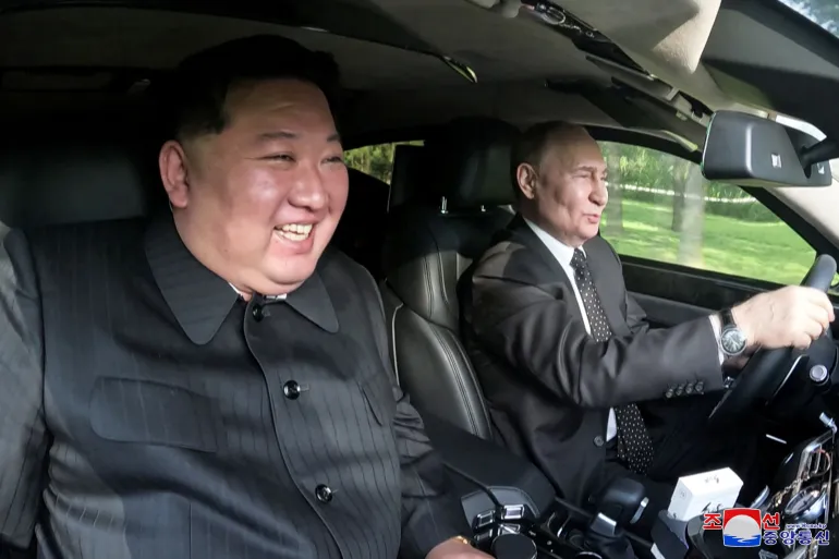 putin-and-kim-take-each-other-for-a-spin-in-aurus-limousine