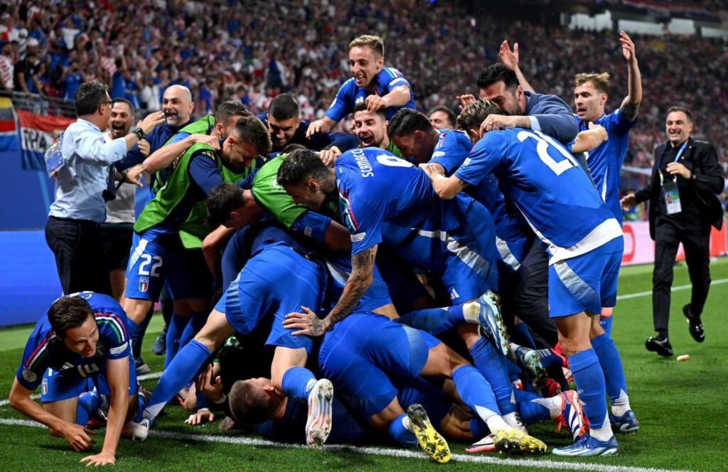 last-gasp-equaliser-sends-italy-through-and-breaks-croatia-hearts