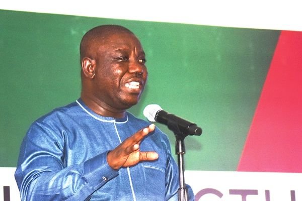 ghs-1.5bn-for-customers-of-failed-banks-is-a-political-gimmick-–-adongo