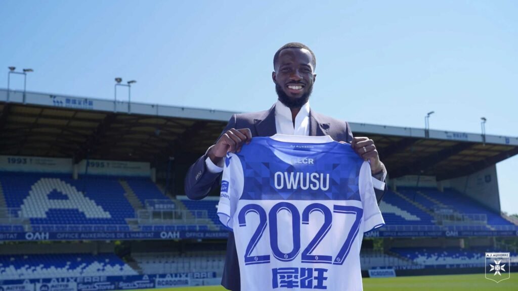 ghana-midfielder-elisha-owusu-extends-auxerre-contract