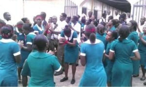 ‘demoralised’-nurse-midwife-trainees-bare-teeth-at-gov’t-over-delayed-allowances