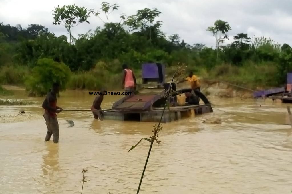galamsey-fight:-ghana’s-cocoa-will-be-rejected-very-soon-–-dr.-nyaho-tamakloe