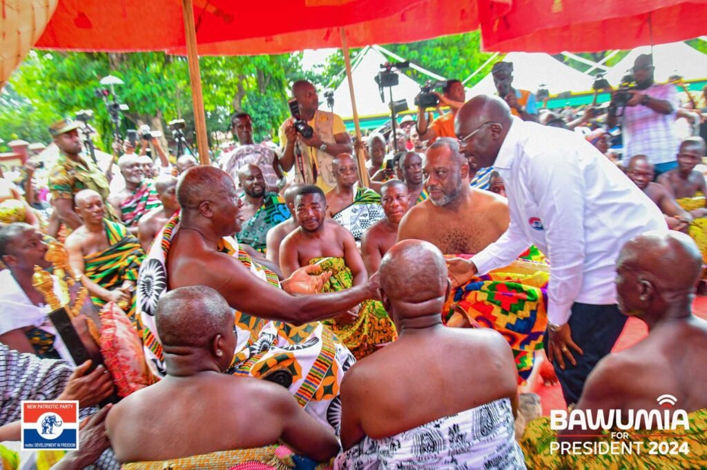 bawumia-thanks-otumfuo-for-his-‘sound-words’-of-advice