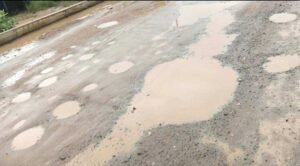 residents-of-amasaman-municipality-lament-poor-state-of-roads