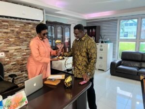 media-general-gceo-presented-with-award-as-female-africa-role-model-personality