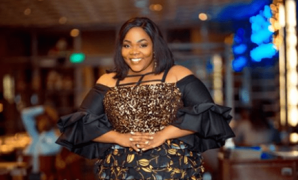 celestine-donkor-eulogises-azumah-nelson-for-funding-her-secondary-education