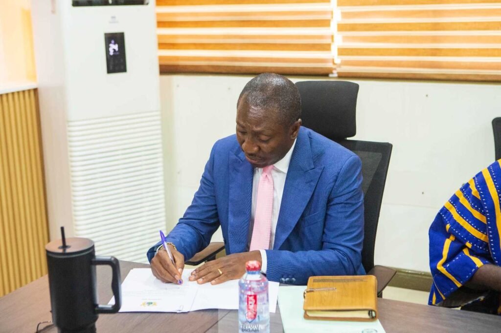 embrace-the-spirit-of-innovation-and-efficiency-–-afenyo-markin-tells-ecg