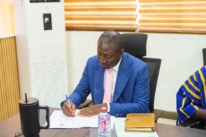 embrace-the-spirit-of-innovation-and-efficiency-–-afenyo-markin-tells-ecg