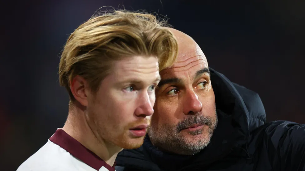 kevin-de-bruyne-isn’t-leaving-city,-says-guardiola