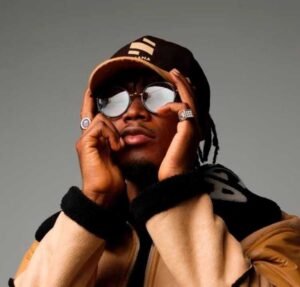 i’m-no-longer-a-bachelor-–-el-breaks-silence-on-relationship-status