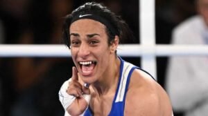 algerian-boxer-khelif-reaches-olympic-final-amid-controversy