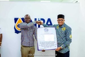 u/e:-npa-ceo-mustapha-hamid-honoured-for-effective-&-efficient-leadership