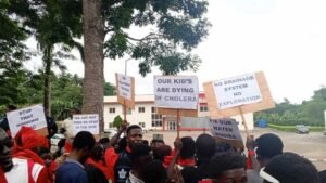 residents-of-tarkwa-banso-stage-massive-protest-against-ghana-manganese-company